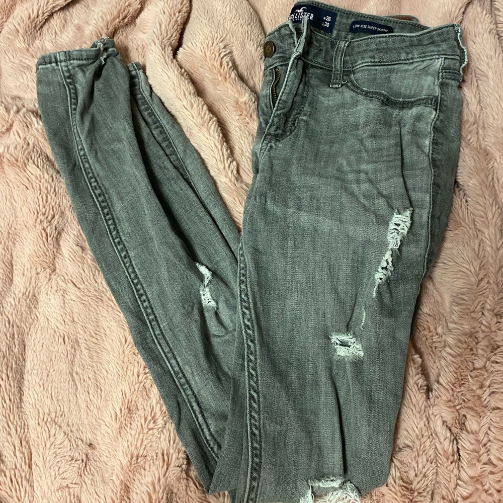 Hollister size 3 skinny jeans low rise